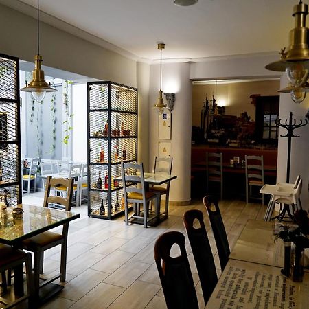 Pietrak Hotel Γκνιέζνο Εξωτερικό φωτογραφία