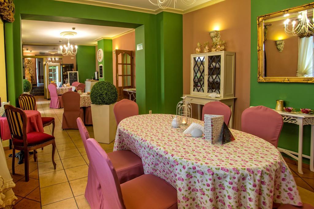 Pietrak Hotel Γκνιέζνο Εξωτερικό φωτογραφία