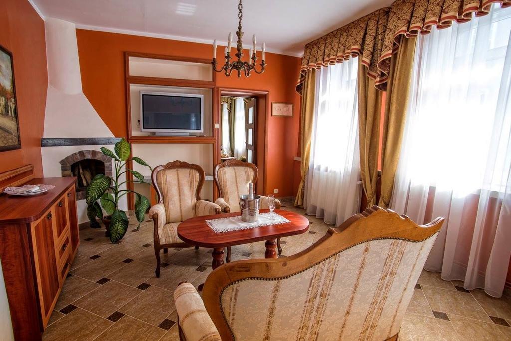 Pietrak Hotel Γκνιέζνο Εξωτερικό φωτογραφία